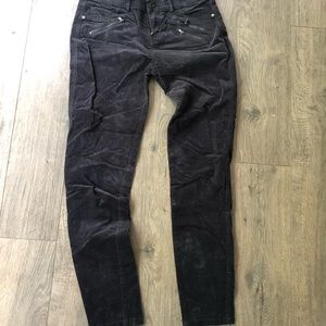New York and Company Pants